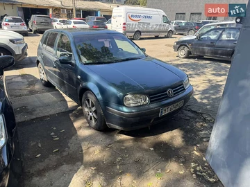 Авто Volkswagen Golf 2001 № 7925306