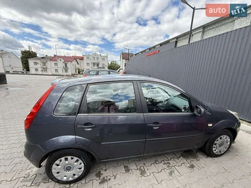 Авто Ford Fiesta 2007 № 7925310