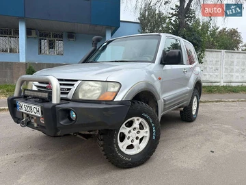 Авто Mitsubishi Pajero 2001 № 7925399