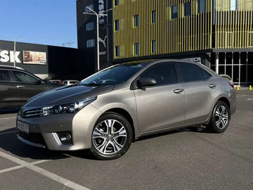 Авто Toyota Corolla 2015 № 7925478