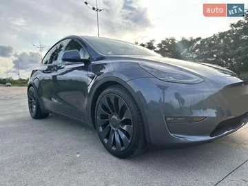 Авто Tesla Model Y 2020 № 7925520
