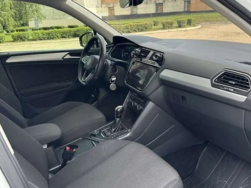 Авто Volkswagen Tiguan 2017 № 7925531
