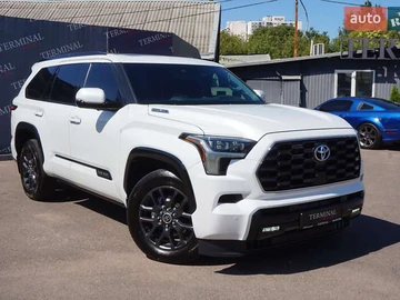 Авто Toyota Sequoia 2023 № 7925595