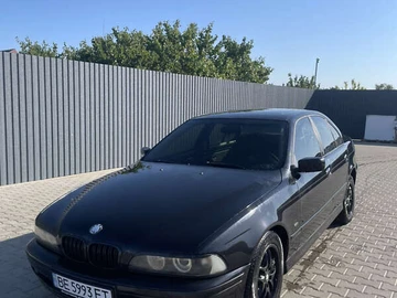 Авто BMW 5 Series 2001 № 7925620