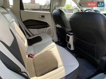 Авто Jeep Compass 2018 № 7925838