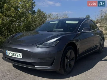 Авто Tesla Model 3 2018 № 7925845