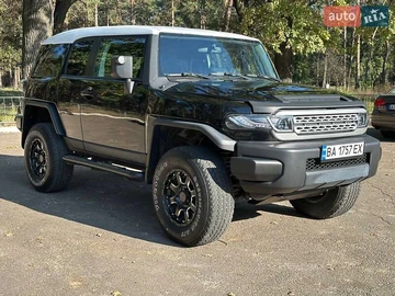 Авто Toyota Fj Cruiser 2010 № 7925899
