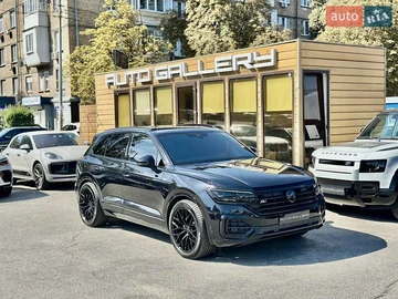 Авто Volkswagen Touareg 2018 № 7925956