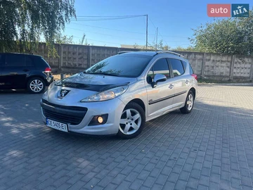 Авто Peugeot 207 2010 № 7926012