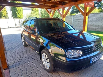 Авто Volkswagen Golf 2000 № 7926066