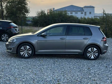 Авто Volkswagen E-Golf 2015 № 7926194