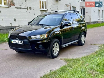 Авто Mitsubishi Outlander Xl 2010 № 7926233
