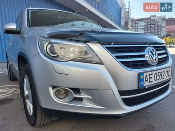 Авто Volkswagen Tiguan 2010 № 7926272