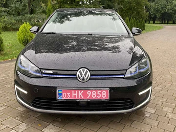 Авто Volkswagen E-Golf 2018 № 7926314