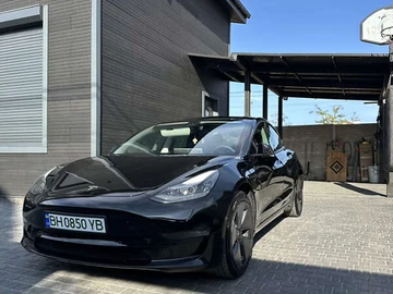 Авто Tesla Model 3 2021 № 7926346