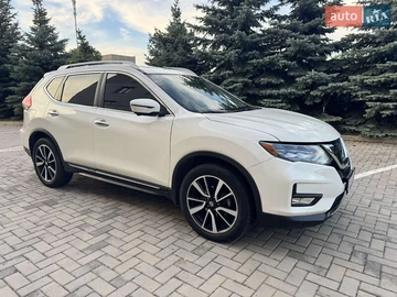 Авто Nissan Rogue 2017 № 7926374