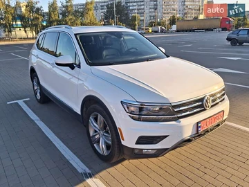 Авто Volkswagen Tiguan 2018 № 7926420