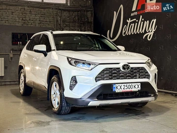 Авто Toyota Rav4 2021 № 7926434