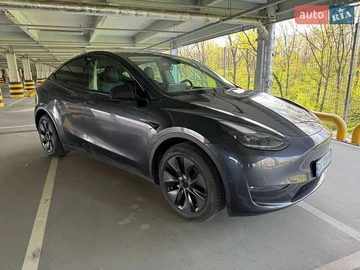 Авто Tesla Model Y 2024 № 7926447