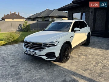 Авто Volkswagen Touareg 2019 № 7926450