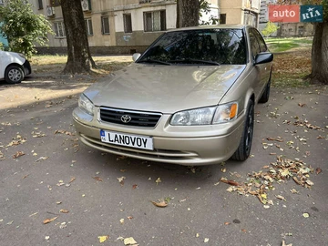 Авто Toyota Camry 2001 № 7926547