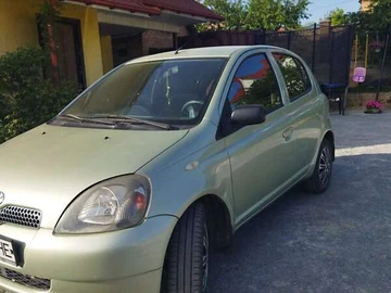 Авто Toyota Yaris 2002 № 7926559
