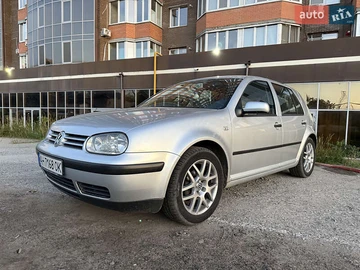 Авто Volkswagen Golf 2002 № 7926574