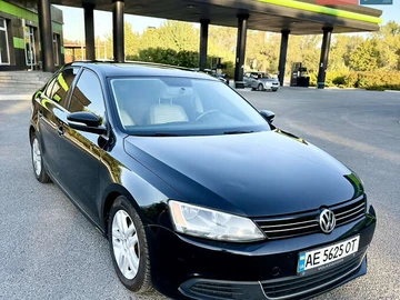 Авто Volkswagen Jetta 2014 № 7926633