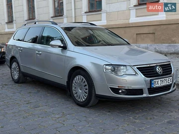 Авто Volkswagen Passat 2010 № 7926665