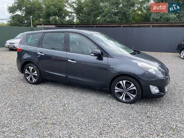 Авто Renault Scenic 2011 № 7926697