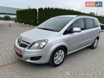 Авто Opel Zafira 2012 № 7926702
