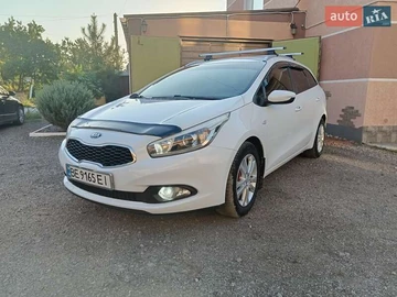 Авто KIA Ceed 2014 № 7926767