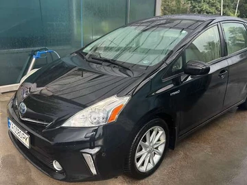 Авто Toyota Prius V 2013 № 7926784