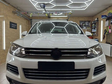Авто Volkswagen Touareg 2011 № 7926915