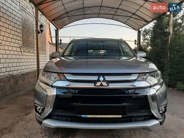 Авто Mitsubishi Outlander 2017 № 7926937
