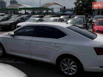 Авто Skoda Superb 2019 № 7926943