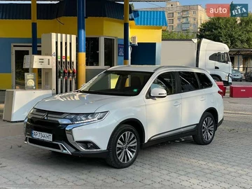 Авто Mitsubishi Outlander 2020 № 7926950
