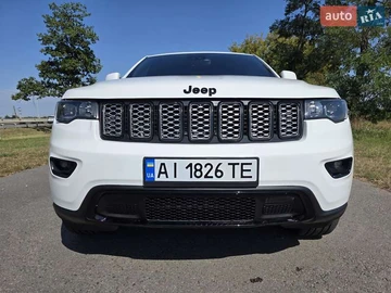Авто Jeep Grand Cherokee 2018 № 7926956