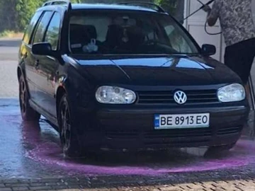 Авто Volkswagen Golf 1999 № 7927006