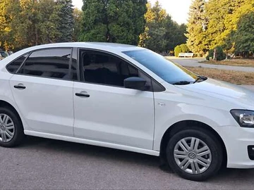 Авто Volkswagen Polo 2019 № 7927135