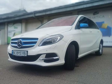 Авто Mercedes B-Class 2015 № 7927144
