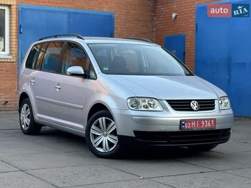 Авто Volkswagen Touran 2006 № 7927197