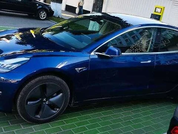 Авто Tesla Model 3 2019 № 7927260