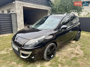 Авто Renault Scenic 2010 № 7927328