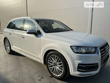Авто Audi Q7 2017 № 7927439