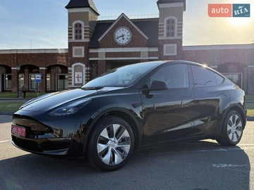Авто Tesla Model Y 2024 № 7927447