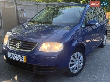 Авто Volkswagen Touran 2003 № 7927472