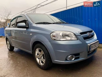 Авто Chevrolet Aveo 2008 № 7927511