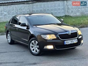 Авто Skoda Superb 2012 № 7927567
