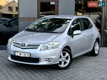 Авто Toyota Auris 2012 № 7927588